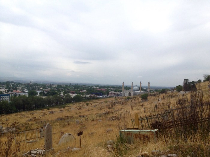Mosque and Islamic cemetery at the base of Solomon's Throne