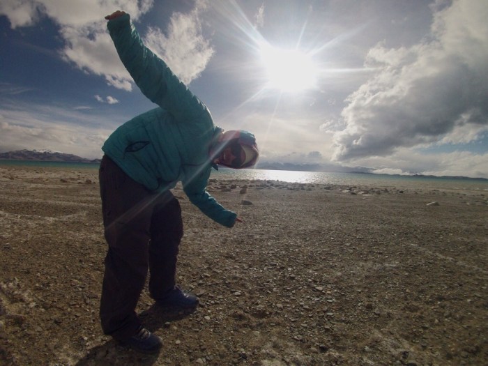 The only frame from a timelapse attempt on Lake Kara Kul worth seeing